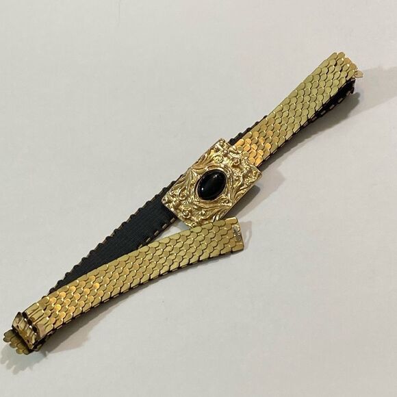 VTG,90s Retro Elegant Gold and Black Belt with Ornate Buckle Elastic & Brass main image 4